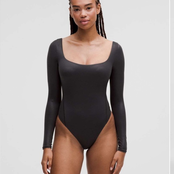 lululemon athletica Tops - Lululemon nulu square neck longsleeve bodysuit shine  Long Sleeve Bodysuit m new